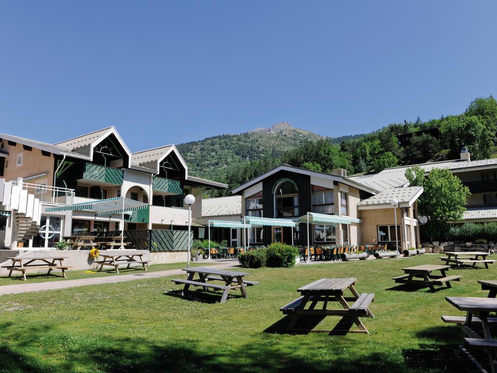 Club Vacances Bleues Les Alpes D'Azur Ла-Саль-лез-Альп Экстерьер фото